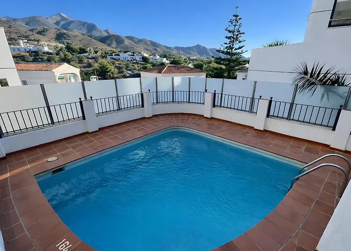 Vista Con Piscina Privada - Lual Apartmán *