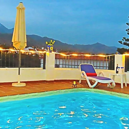 Vista Con Piscina Privada - Lual Nerja