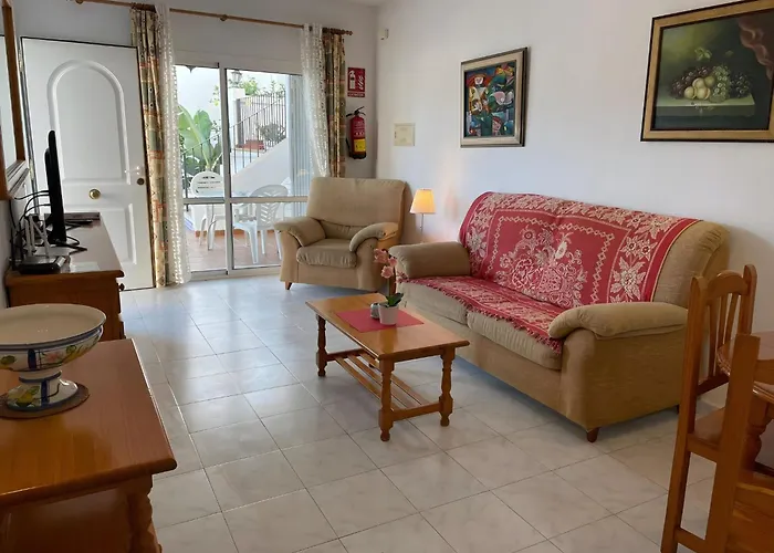 Vista Con Piscina Privada - Lual 아파트