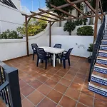 Vista Con Piscina Privada - Lual * Nerja