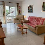 Vista Con Piscina Privada - Lual