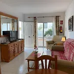 Vista Con Piscina Privada - Lual Apartamento *